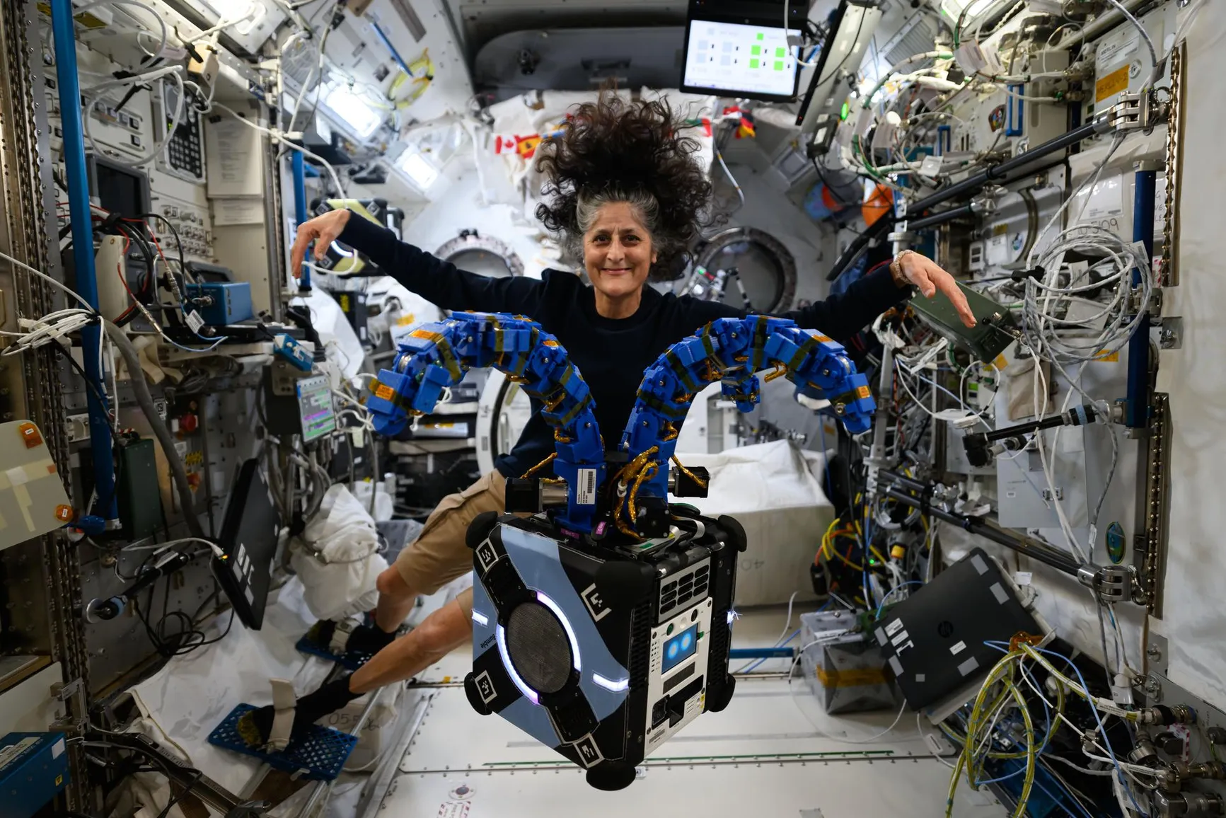Sunita și Butch trebuiau să stea 8 zile în spațiu, dar au plecat după 9 luni: Cum ți se schimbă corpul datorită microgravitației