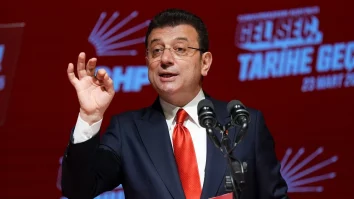 Un tribunal turc l-a arestat duminică pe Ekrem Imamoglu, primarul orașului Istanbul, pentru corupție
