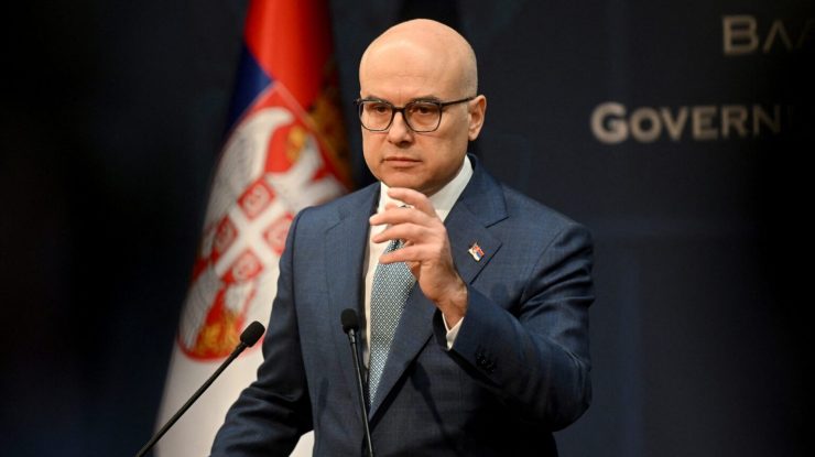 Premierul Serbiei a demisionat oficial: Protestele continuă în Belgrad