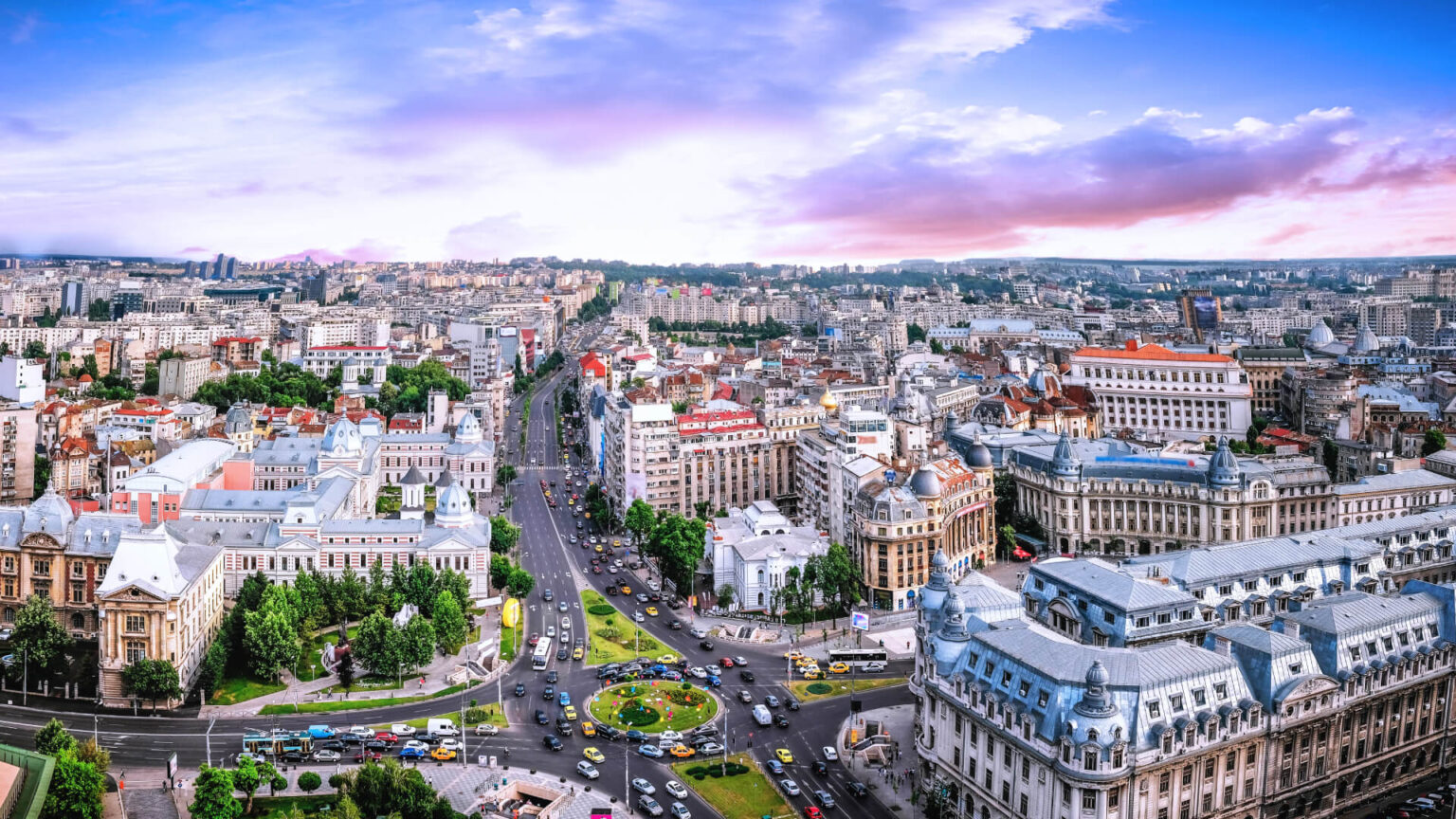 Bucureștiul visează să devină Capitală Europeană. Traian Bădulescu, expert în turism: „Orașul are mari probleme la infrastructura rutieră”
