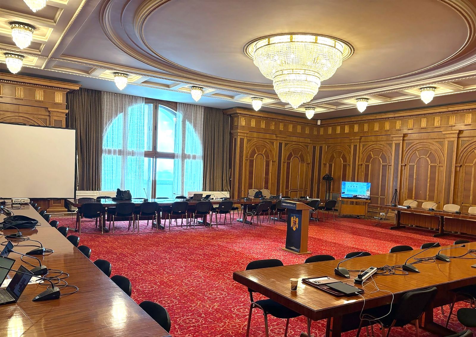 Eveniment istoric: Proiectul „Șah în Școală” ajunge în Parlamentul României!