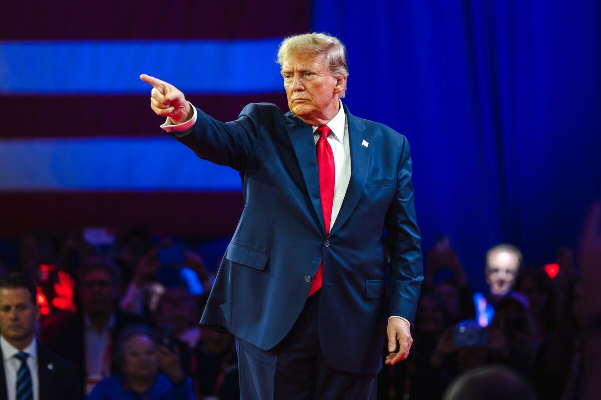 LIVE UPDATE. Război în Israel, ziua 543. Trump spune că „ce este mai rău urmează să vină” pentru Houthi și Iran