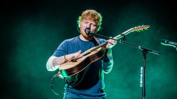 Ed Sheeran cere guvernului britanic să investească în școli de muzică. Anul trecut, niciun artist britanic nu a fost în top 10 mondial