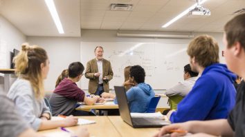 Cum îți alegi facultatea în 2025? Olga Marin, studentă la medicină în Olanda: „În România aveam creierul programat să învețe mecanic”