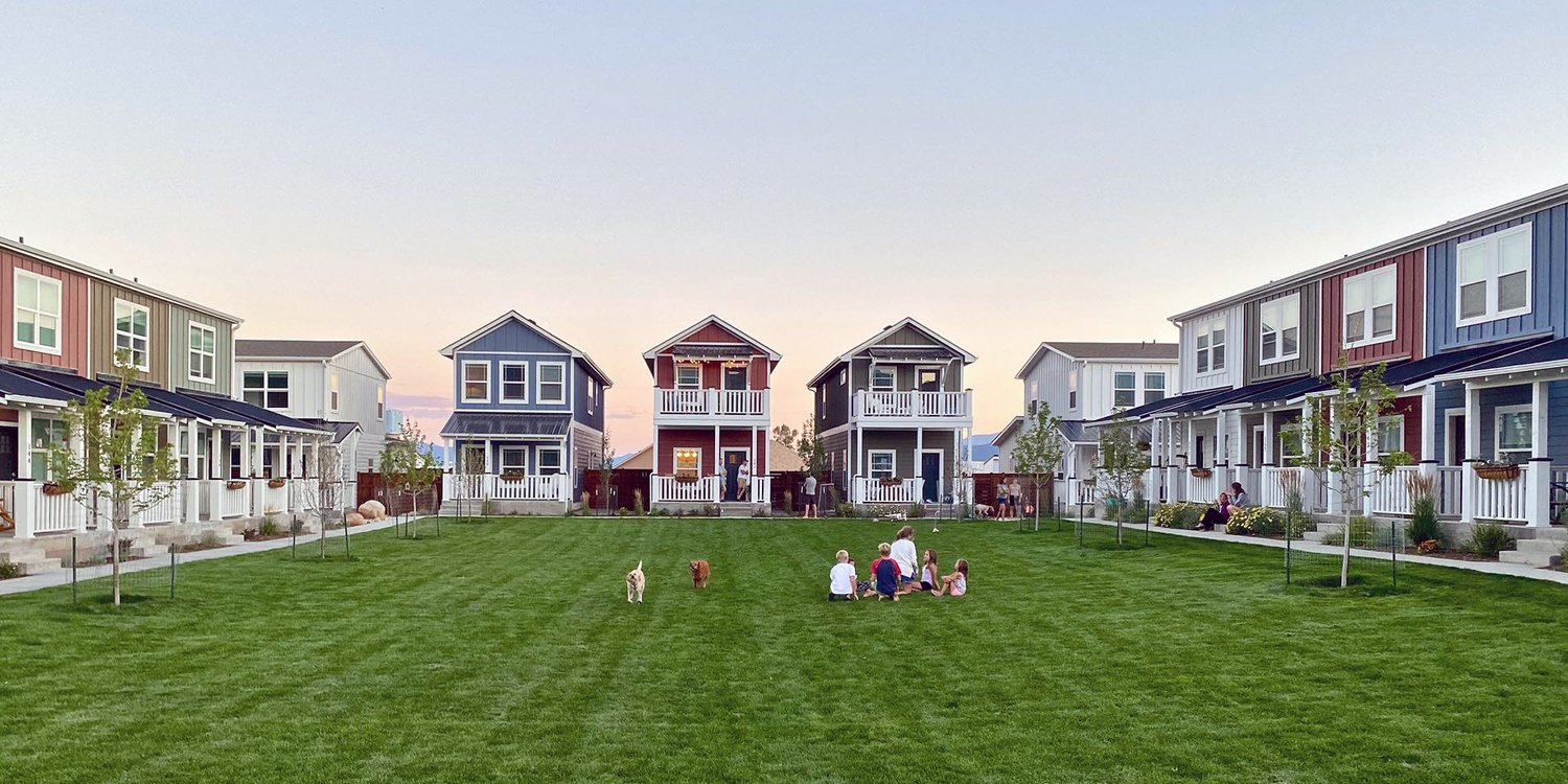 O firmă din SUA face case imprimate 3D în 7 zile. Materia primă? Cânepă