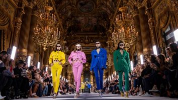 Paris Fashion Week a devenit unul dintre cele mai așteptate evenimente ale anului. Care sunt noile tendințe în modă