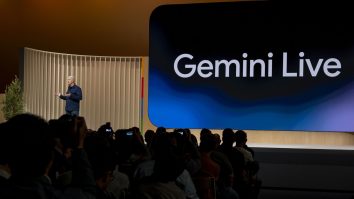 Gemini Live implementează noi funcții AI, care-l ajută „să vadă” conținutul ecranului și câmpul vizual al camerelor foto de pe smartphone-uri
