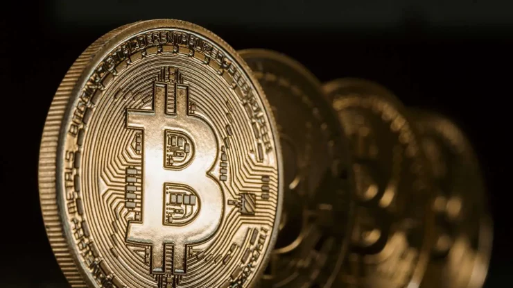 Bitcoin crește cu 20% după anunțul lui Trump privind crearea unei rezerve strategice de criptomonede