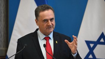 Ministrul Apărării, Israel Katz, a ordonat armatei să ocupe mai mult teritoriu în Gaza. Operațiunile militare au continuat cu intensitate crescută