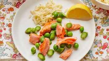 Copiii care mănâncă pește sunt mai altruiști și mai prietenoși. Ce au descoperit cercetătorii