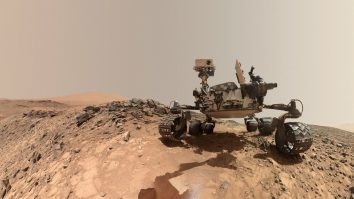 Curiosity a descoperit cei mai mari compuși organici observați vreodată pe Marte