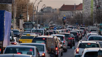 București e pe ultimul loc în Europa la suprafața de spații verzi. Activist de mediu: „Digitalizarea nu schimbă calitatea aerului în Capitală” 