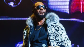 Cântărețul R. Kelly a acordat un interviu din spatele gratiilor. Artistul a scris 25 de albume de când se află în închisoare