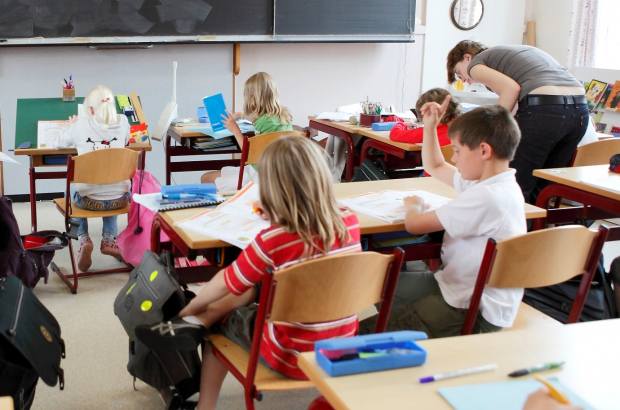 Alina Gânj transformă învățarea limbii engleze într-o aventură interactivă pentru copii. „Emoțiile joacă un rol foarte important”