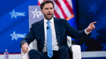 POLITICO analizează „5 revelații” din planurile de război ale Administrației Trump: Cum au ajuns informațiile clasificate la public