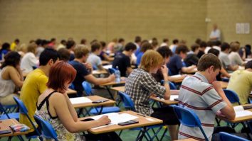 Ministerul Educației a publicat rezultatele de la simularea Evaluării Naționale. Daniela Vișoianu, expert în Educație: „Ce se pierde în clasele primare este imposibil de recuperat la gimnaziu”