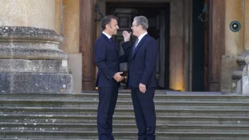 Marea Britanie și Franța lucrează împreună cu Ucraina la un acord de încetare a focului cu Rusia. Keir Starmer îl va discuta ulterior cu Trump