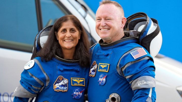 Capsula SpaceX a ajuns la Stația Spațială Internațională. Când vor ajunge pe Pământ astronauții NASA
