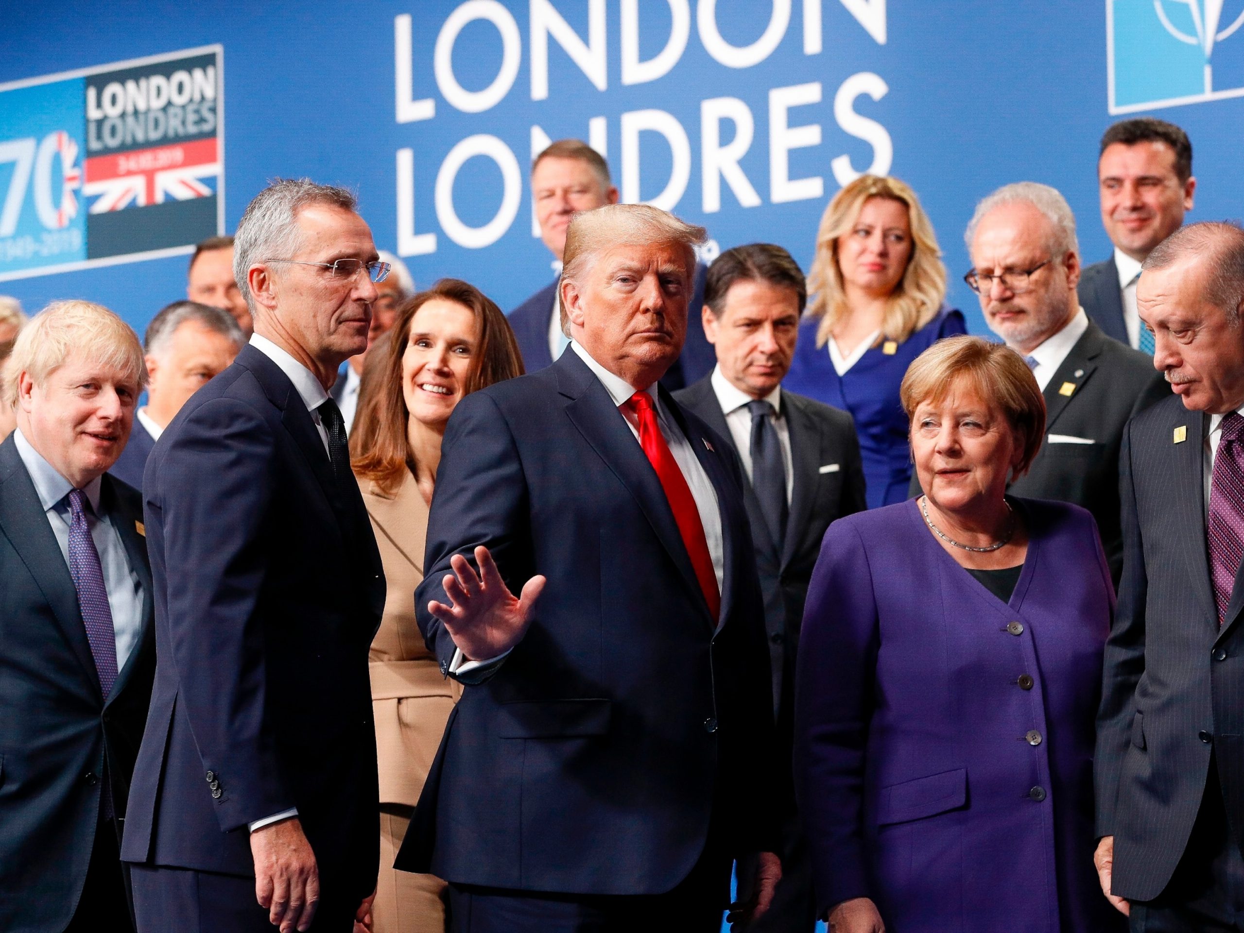 Trump plănuiește o schimbare majoră a implicării SUA în NATO. Ce se va întâmpla cu statele membre în cazul unui atac, dacă acestea nu ating țintele impuse pentru apărare