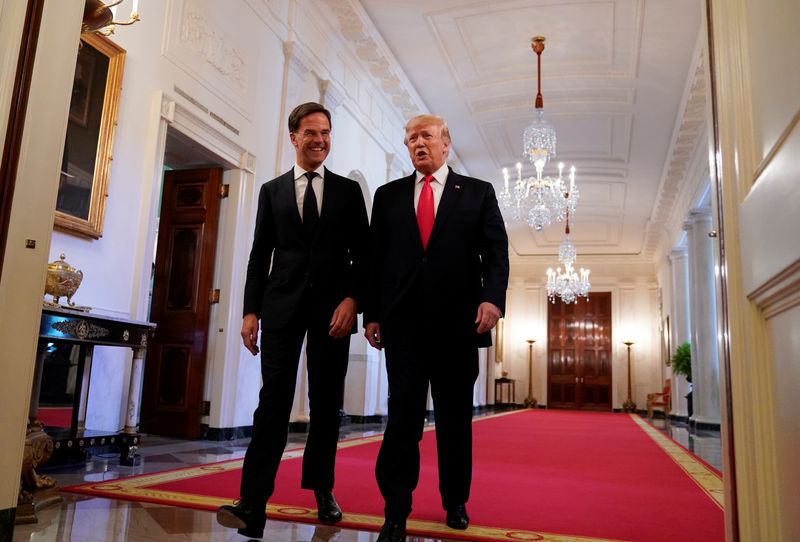 Donald Trump l-a primit pe Mark Rutte la Casa Albă: „Țările NATO își îndeplinesc angajamentele. Vrem ca Rusia să accepte armistițiul. Am discutat cu Ucraina ce teritorii va trebui să cedeze”