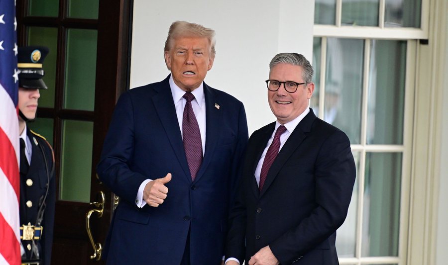 Keir Starmer și Donald Trump negociază un acord economic între Regatul Unit și SUA
