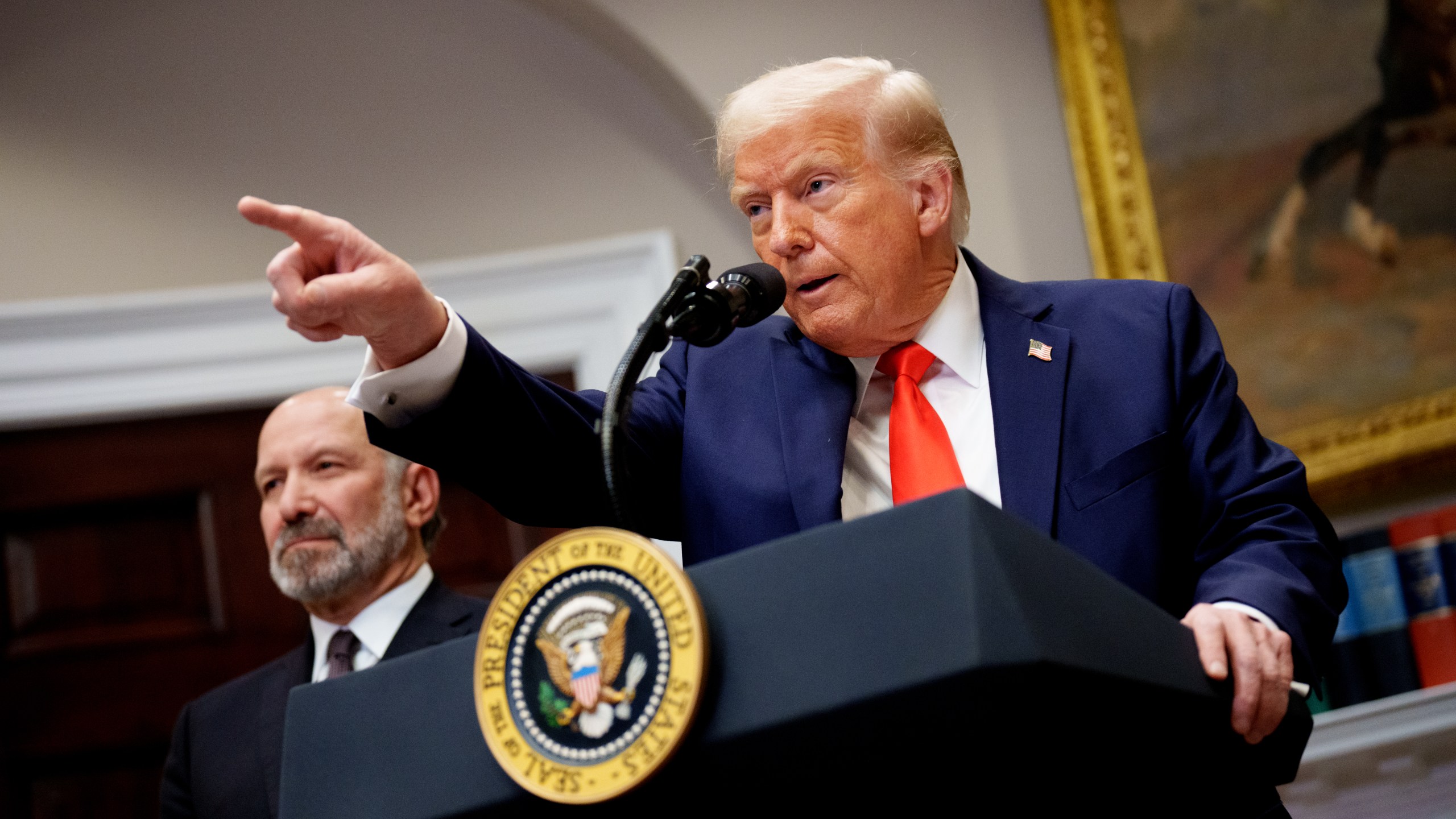 Trump a ordonat „atacuri decisive și puternice” asupra grupării Houthi din Yemen. Imagini cu impactul atacurilor