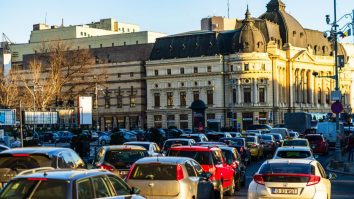 „Regula fermoarului” în trafic devine lege în România. Ce prevede aceasta și când intră în vigoare