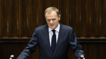 Polonia suspendă temporar dreptul la azil pentru migranții care ajung în țară prin frontiera cu Belarus. Ce declară Premierul Donald Tusk