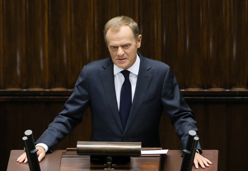 Polonia suspendă temporar dreptul la azil pentru migranții care ajung în țară prin frontiera cu Belarus. Ce declară Premierul Donald Tusk