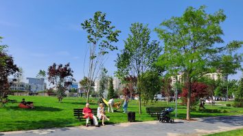 Azi ai parte de maxime cu 15°C peste normal. Ce temperaturi te așteaptă în acest weekend