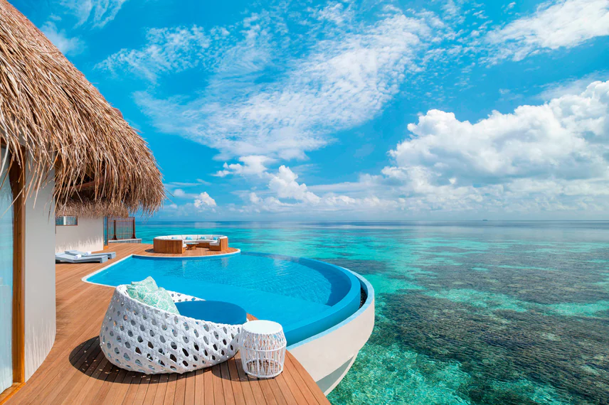 Unde mergi în vacanță? W Maldives a fost dotat cu noi facilități de lux, inclusiv noile Oasis Two-Bedroom Beach Villas