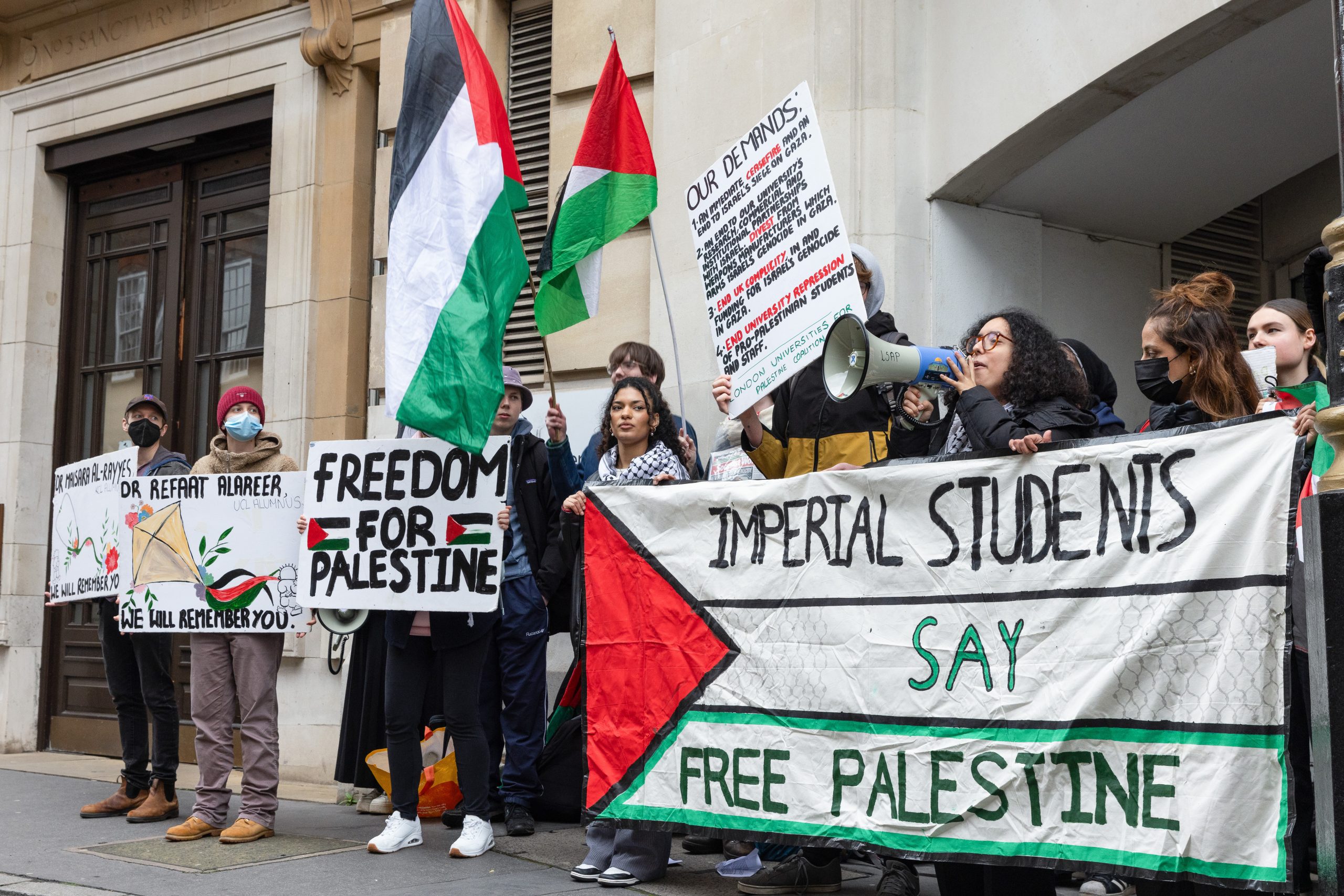 Grupurile academice din SUA au intentat un proces împotriva Administrației Trump, pentru a împiedica deportarea studenților pro-palestinieni