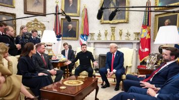 Zelenski i-a cerut scuze lui Trump pentru disputa de la Casa Albă, în scrisoarea pe care i-a trimis-o