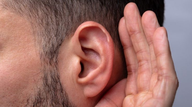 Femeile pot auzi mai bine decât bărbații: Cercetătorii au descoperit că amplitudinea este influențată mai mult de sex decât de vârstă