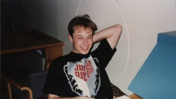 Cine l-a făcut „om mare” pe Elon Musk? Familia lui Musk trăia în condiții bune în regimul de apartheid din Africa de Sud