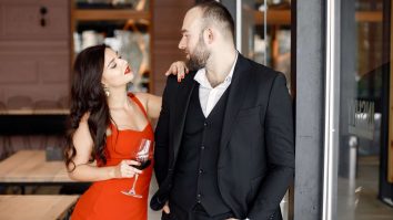 Un club de dating offline este noua tendință anti-tech din Silicon Valley