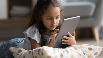 Madrid limitează timpul petrecut pe tabletă în școlile primare