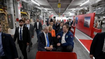 Benjamin Netanyahu vrea să comande mașini Tesla de la Elon Musk pentru înalți funcționari israelieni