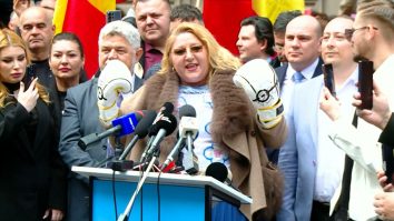 Diana Șoșoacă și-a depus din nou candidatura la președinția României, după ce a fost respinsă de Curtea Constituțională în 2024