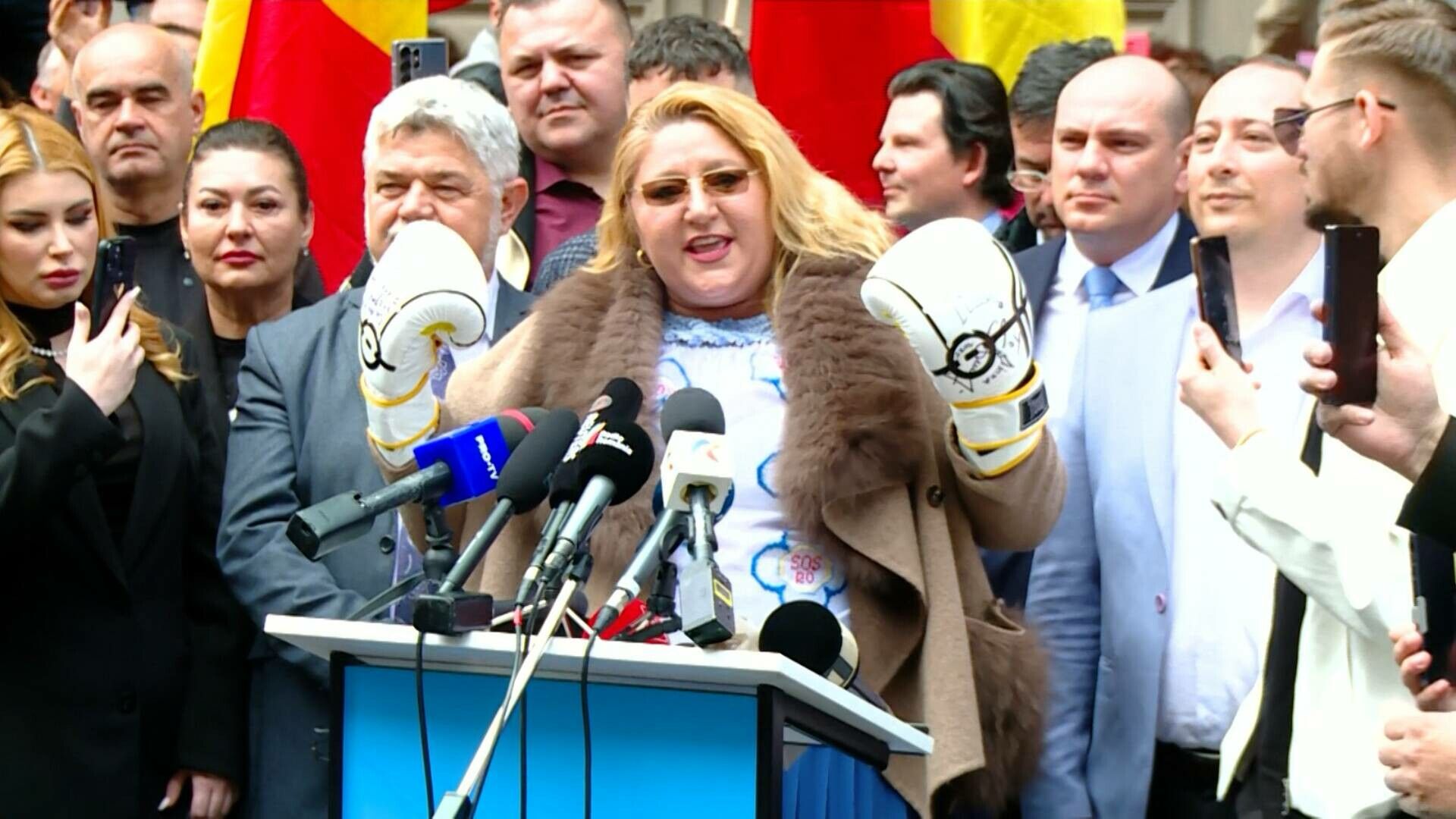 Diana Șoșoacă și-a depus din nou candidatura la președinția României, după ce a fost respinsă de Curtea Constituțională în 2024