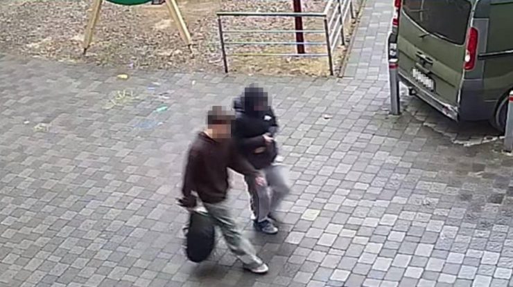 Rusia a recrutat adolescenți pentru un atac terorist, susține Serviciul de Securitate al Ucrainei