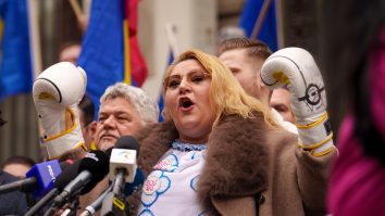 Diana Șoșoacă a fost interzisă pentru trei ani pe teritoriul Ucrainei: Lidera S.O.S i-a trimis o scrisoare lui Putin