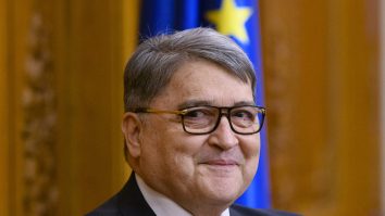 Emil Hurezeanu ar putea fi schimbat de la Ministerul de Externe după eșecul în cazul vizelor. SUA nu au încredere în justificările oficialilor români