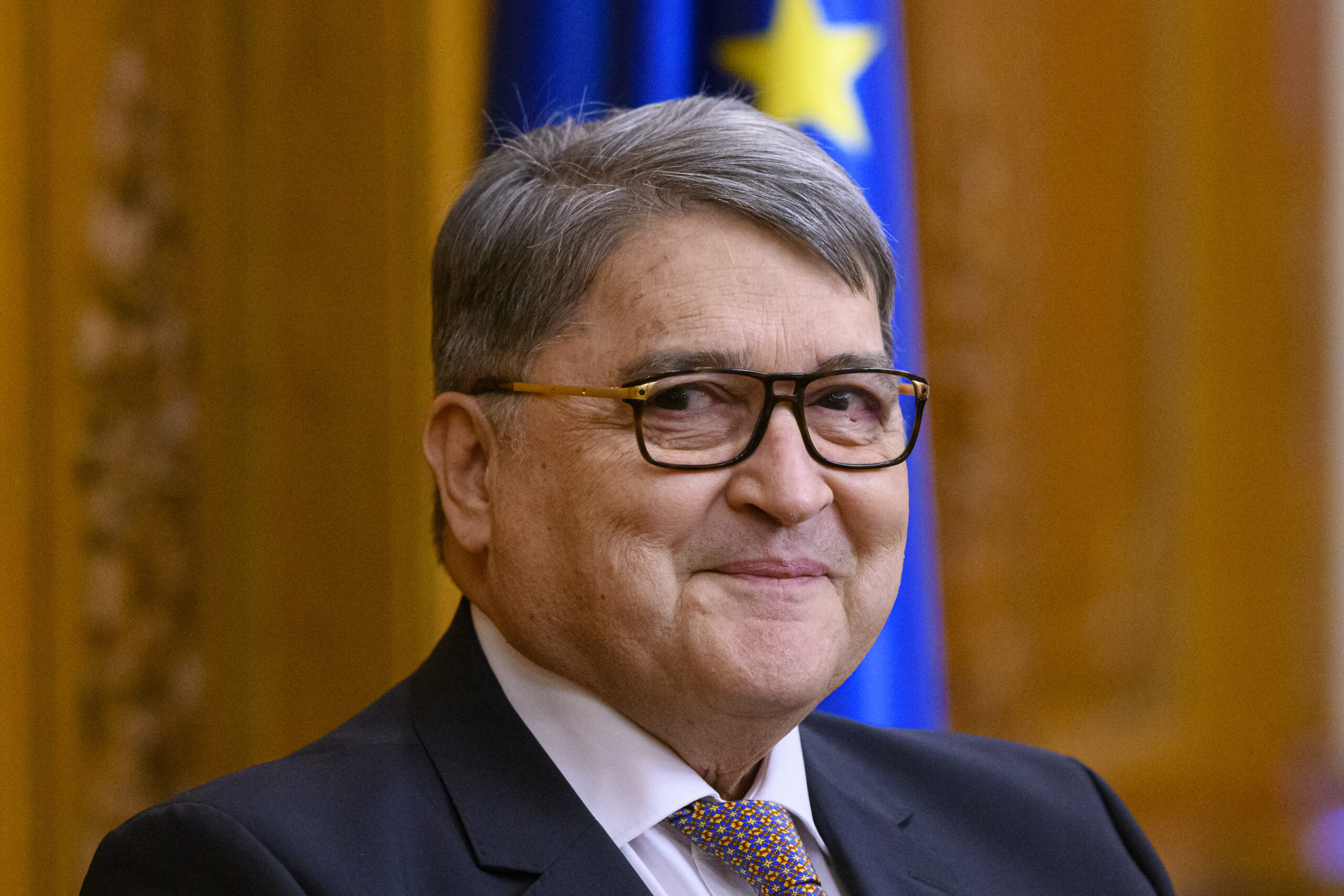 Emil Hurezeanu ar putea fi schimbat de la Ministerul de Externe după eșecul în cazul vizelor. SUA nu au încredere în justificările oficialilor români