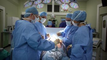 Medicii tineri domină sistemul de sănătate din România. Gindrovel Dumitra, medic: „Suntem pe o statistică favorabilă”