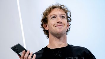 Mark Zuckerberg îl depășește pe Jeff Bezos. CEO-ul Meta devine al doilea cel mai bogat om din lume