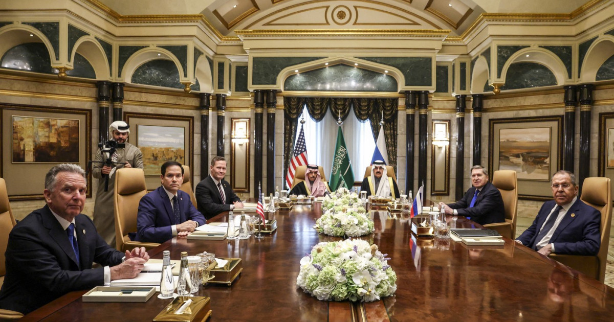 Statele Unite negociază astăzi cu Rusia la Riad. Delegaţia americană încearcă să obţină progrese către o încetare a focului în Marea Neagră