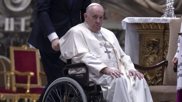 Papa Francisc își va face prima apariție la fereastra spitalului, după o lună de internare