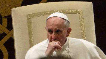 Hipercomunicarea împietreşte inimile