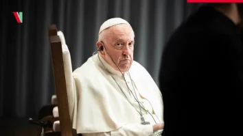 Papa Francisc va fi externat duminică. Suveranul Pontif va trebui să reînvețe să vorbească după terapia cu oxigen